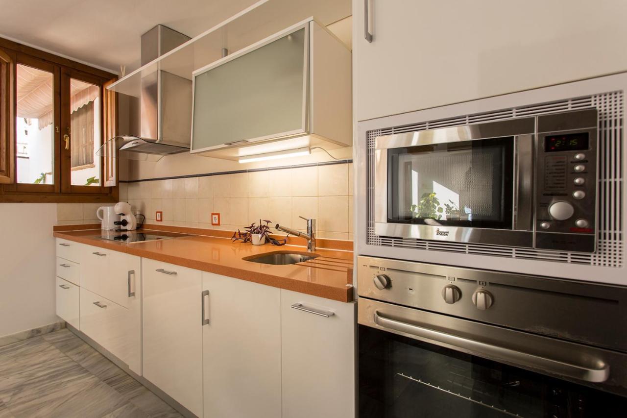 Apartamento Catedral Centro กรานาดา ภายนอก รูปภาพ